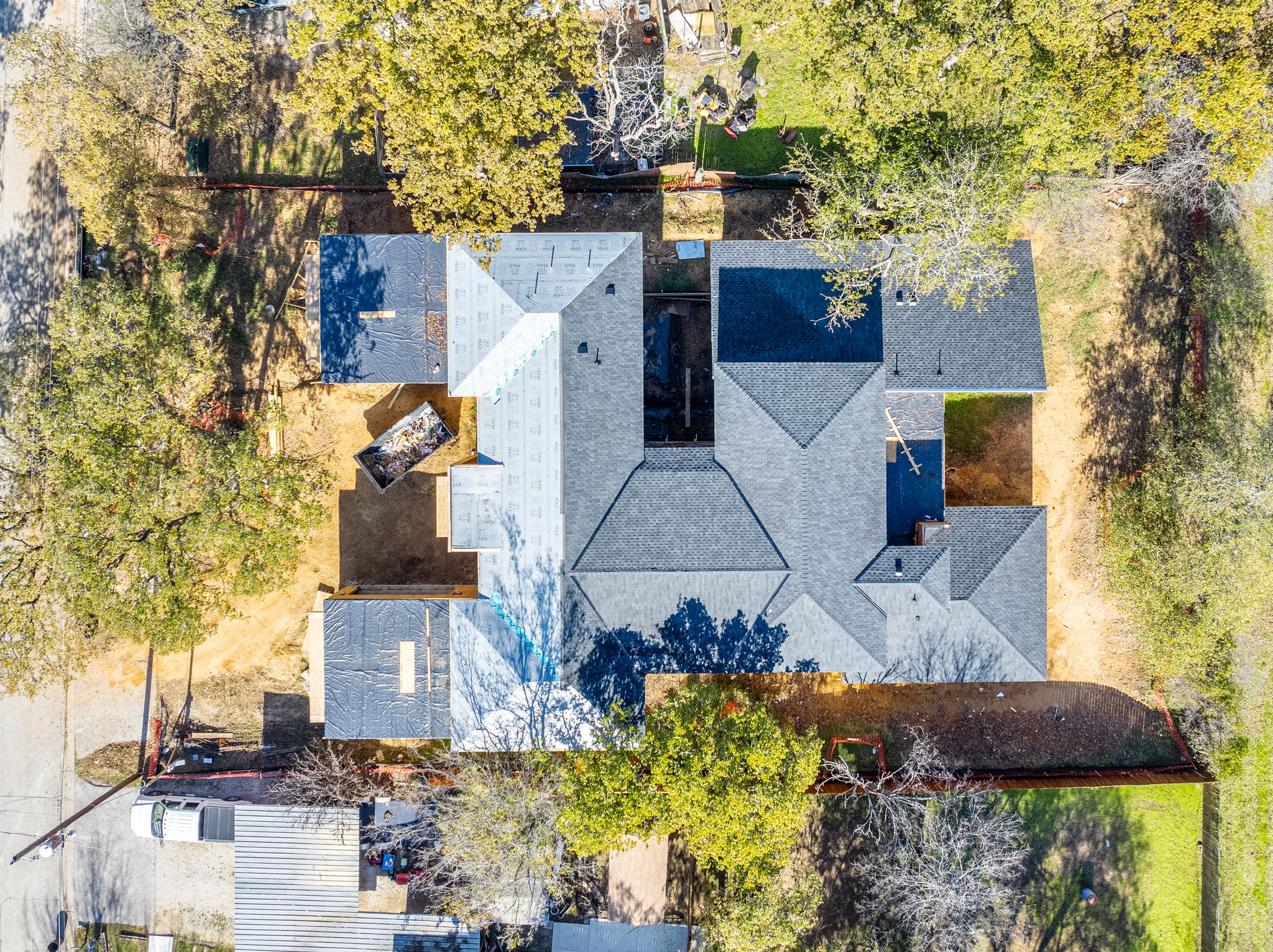 1-web-or-mls-2919-sutton-pl