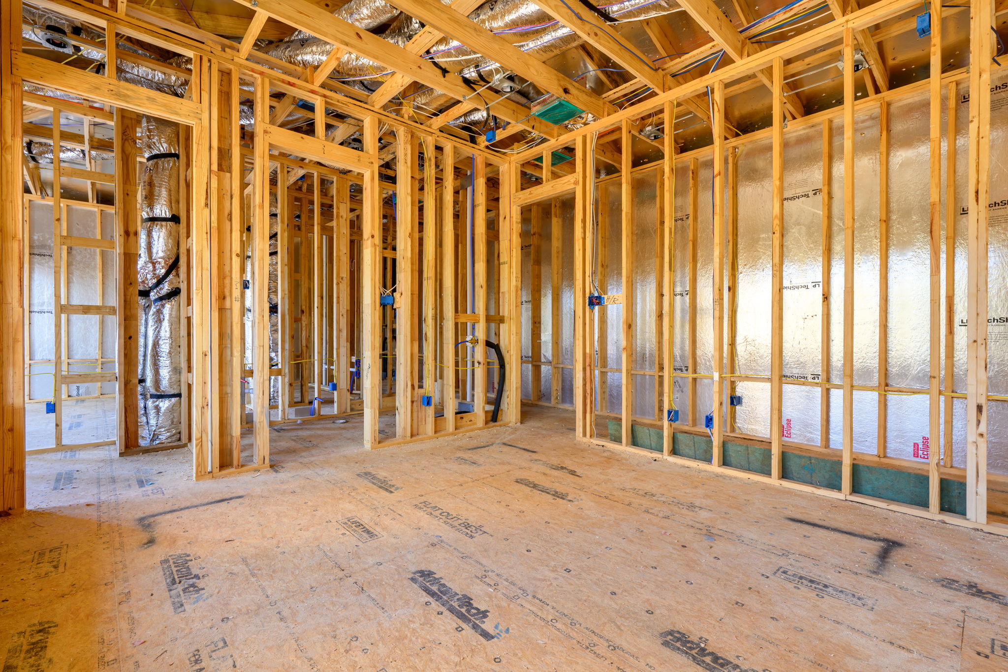 34-web-or-mls-2919-sutton-pl